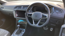 Volkswagen Tiguan 2.0 TDI 4Motion R-Line 5dr DSG Diesel Estate